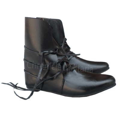 Medieval shoe 13th to 14th